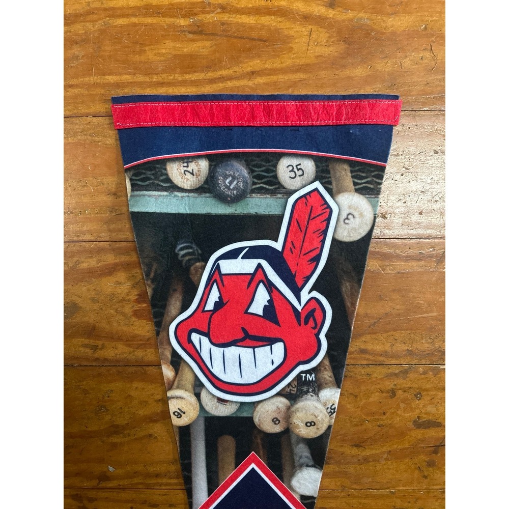 Cleveland Indians "Batrack" Premium Felt Chief Wahoo  2010 Pendant MLB